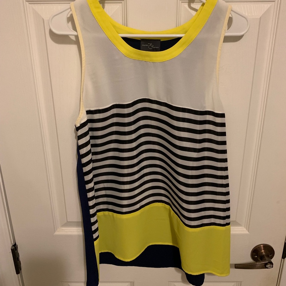 NWT Sleeveless top